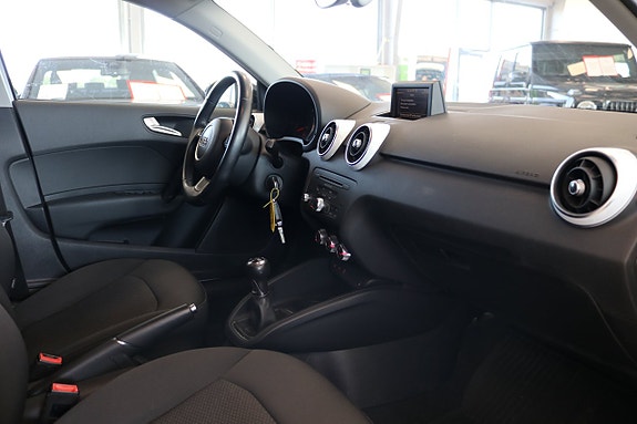 Audi A1 13 of 16