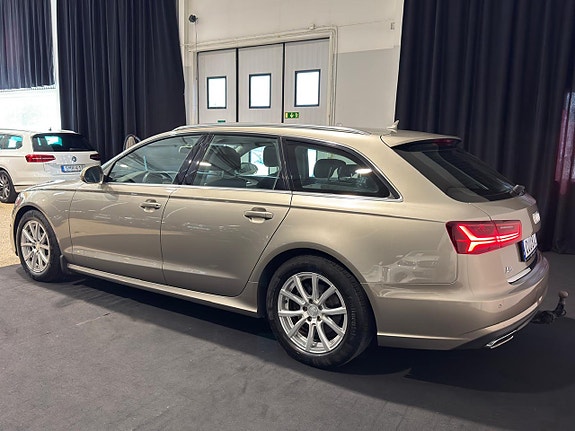 Audi A6 4 of 5