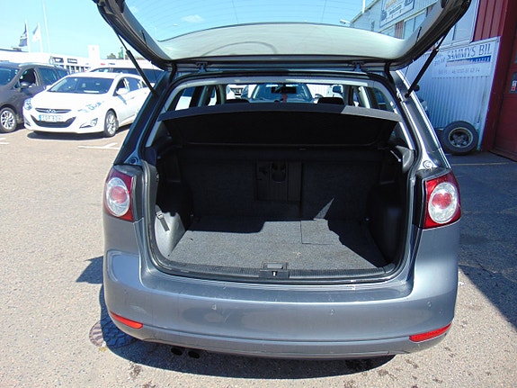 Volkswagen Golf Plus 8 of 8