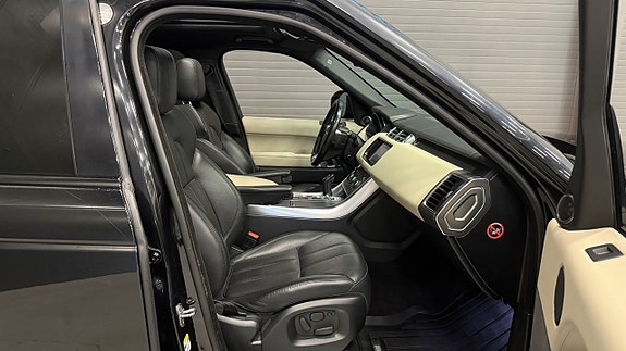 Land Rover Range Rover Sport 19 of 30