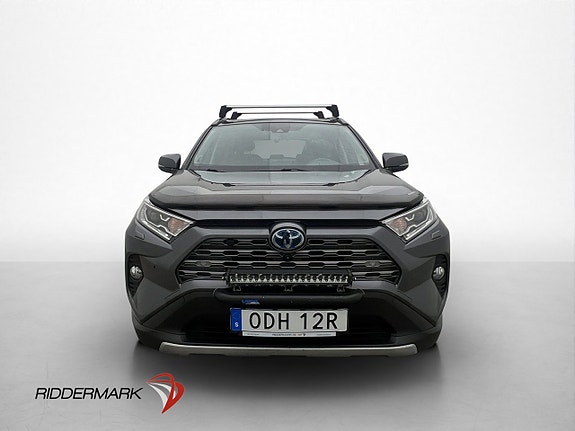 Toyota RAV4 2 of 5