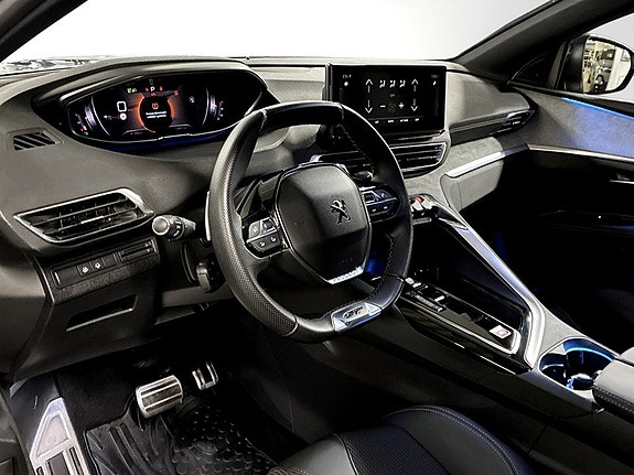 Peugeot 5008 5 of 5