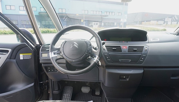 Citroen C4 Picasso 9 of 9