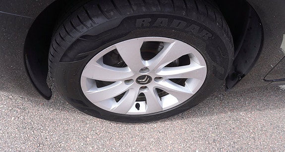 Citroen C4 Picasso 2 of 5
