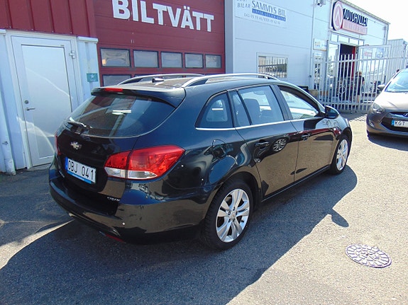 Chevrolet Cruze 5 of 5