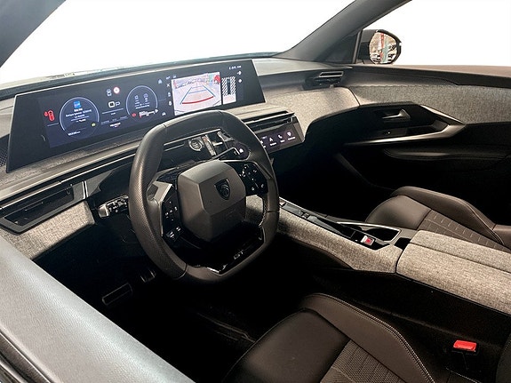 Peugeot 3008 4 of 5