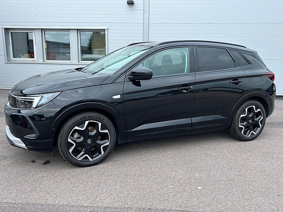 Opel Grandland X 2 of 5
