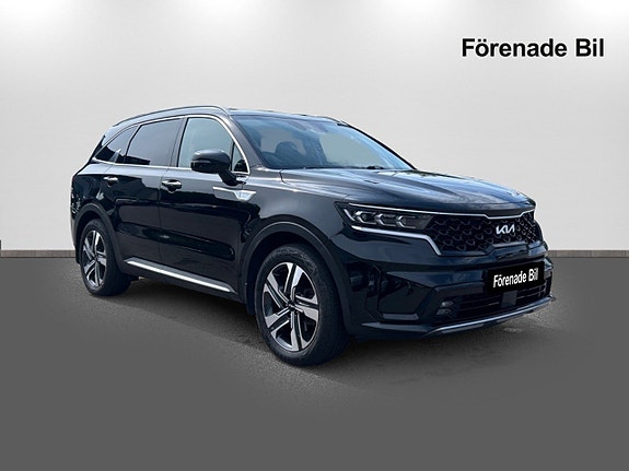 Kia Sorento 3 of 5