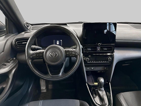 Toyota Yaris Cross 9 of 18