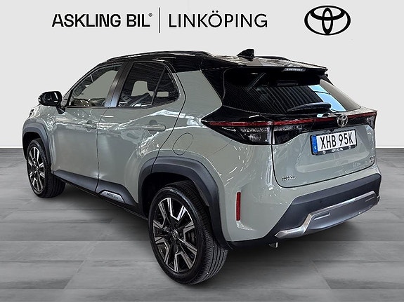 Toyota Yaris Cross 3 of 18