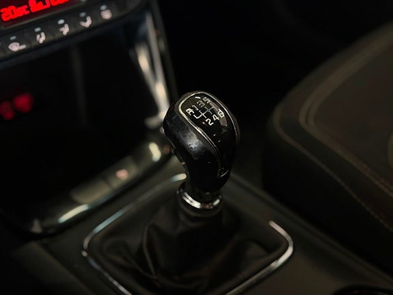 Kia Ceed 17 of 17
