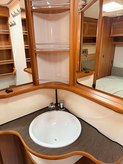 KABE Royal 720 GXL KS 8 of 14