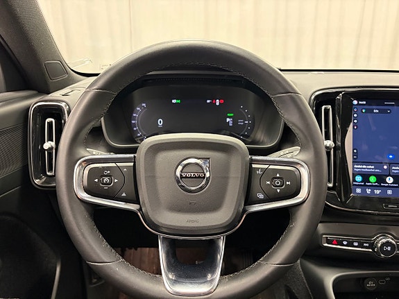 Volvo C40 16 of 26