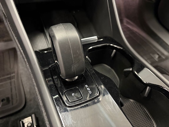Volvo C40 9 of 26