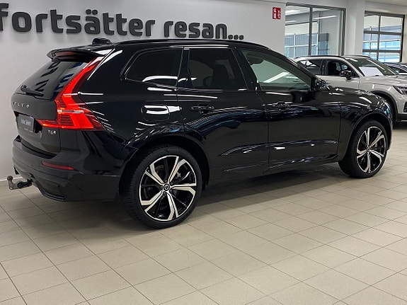 Volvo XC60 3 of 5