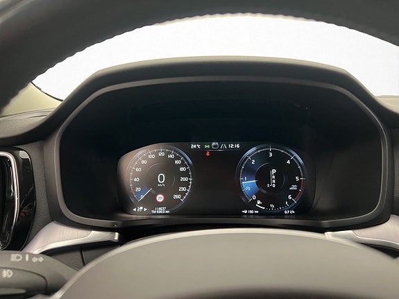 Volvo V60 17 of 30