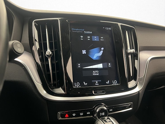 Volvo V60 24 of 30