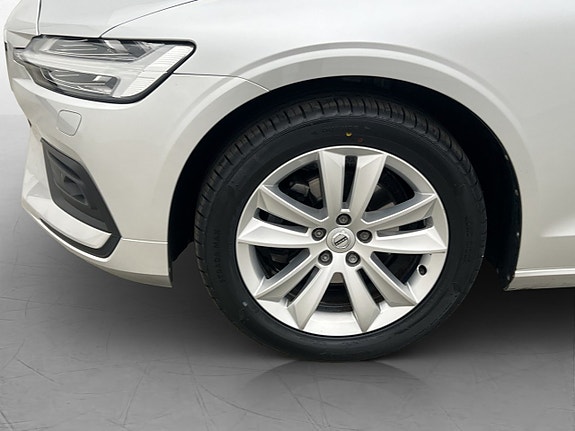 Volvo V60 27 of 30