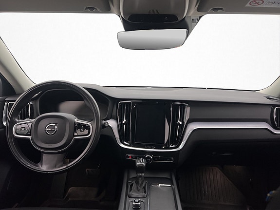 Volvo V60 13 of 30