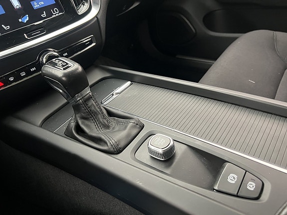 Volvo V60 25 of 30