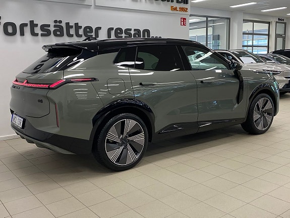 Lynk & Co 08 3 of 5