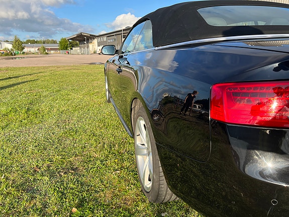 Audi Cabriolet 3 of 5