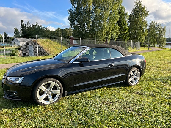 Audi Cabriolet 4 of 5