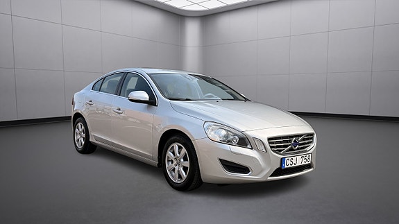 Volvo S60 7 of 20
