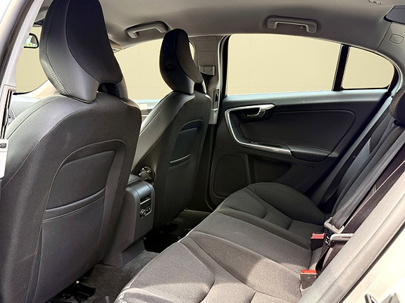 Volvo S60 17 of 20