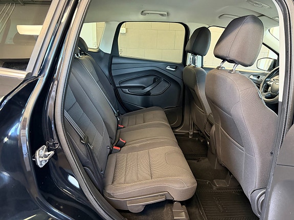 Ford Kuga 13 of 13