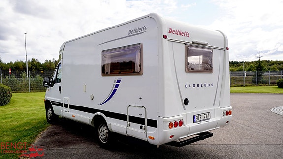 Dethleffs Globebus 3 | Stor sittgrupp | Under 6 meter 4 of 21