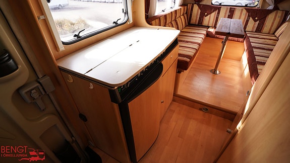 Dethleffs Globebus 3 | Stor sittgrupp | Under 6 meter 18 of 21