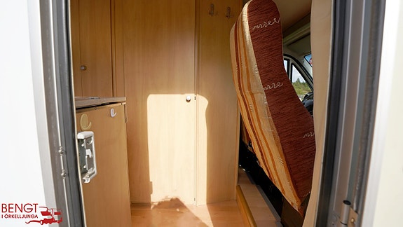 Dethleffs Globebus 3 | Stor sittgrupp | Under 6 meter 11 of 21