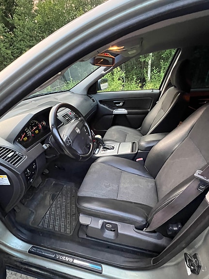 Volvo XC90 5 of 5
