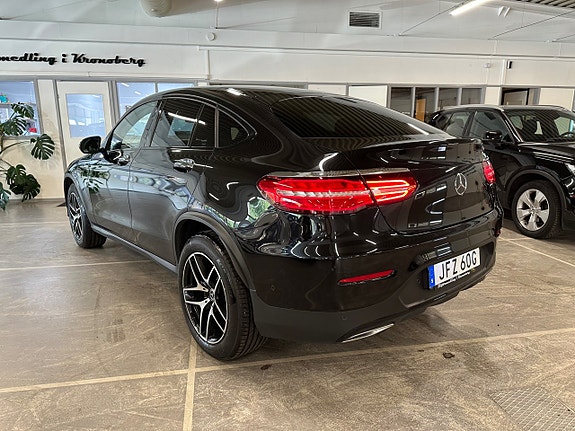 Mercedes-Benz GLC220 d 4 of 5