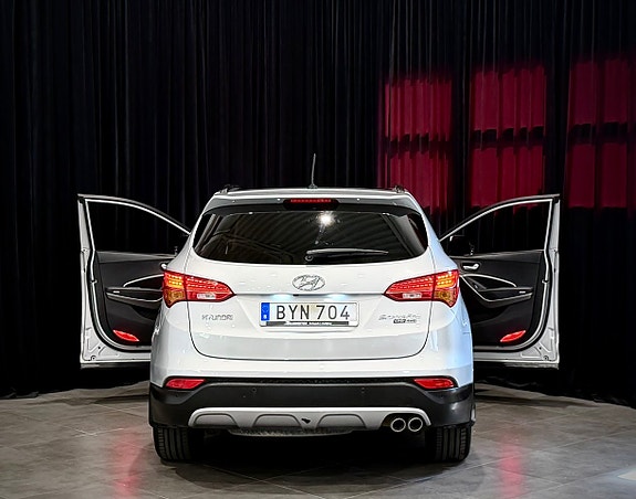 Hyundai Santa Fe 6 of 30