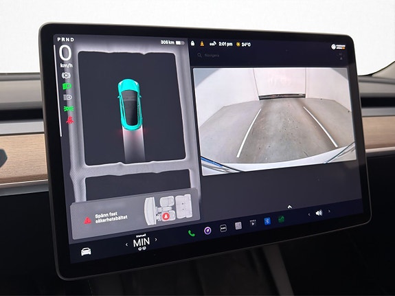 Tesla Model 3 26 of 30