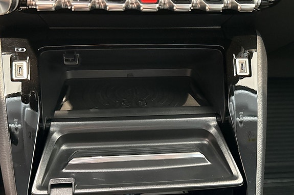 Peugeot 208 29 of 30