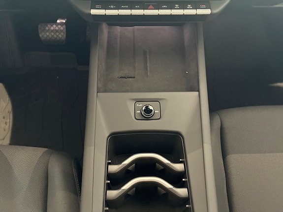 Volkswagen ID.3 Neo 11 of 16