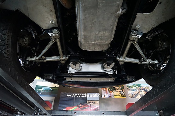 Jaguar E-TYPE 23 of 30