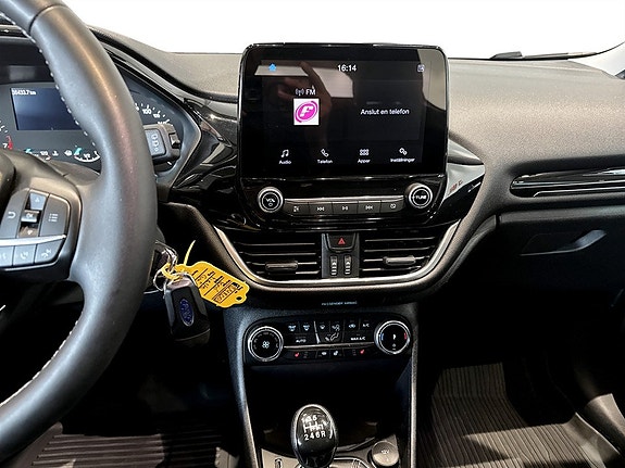 Ford Fiesta 9 of 15