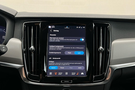 Volvo V90 25 of 30