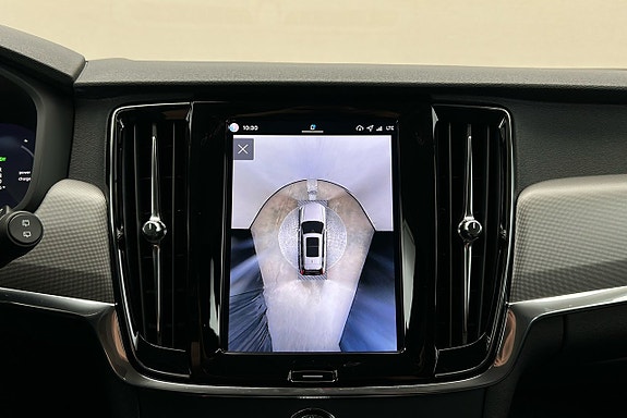Volvo V90 28 of 30