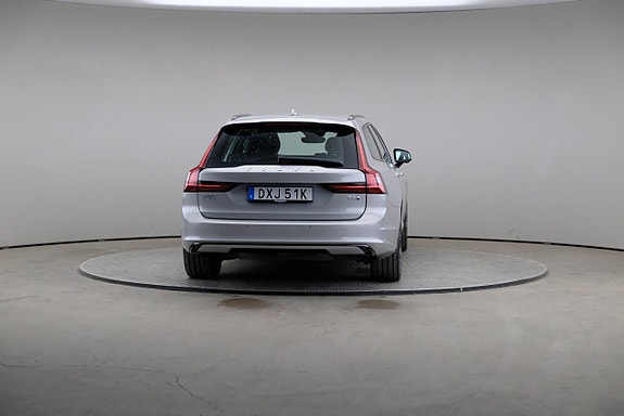 Volvo V90 5 of 30