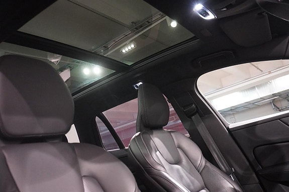 Volvo V60 15 of 17