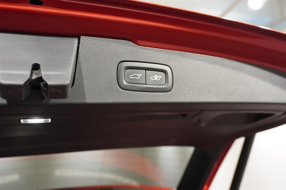 Volvo V60 13 of 17