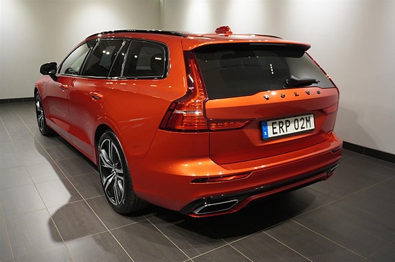 Volvo V60 5 of 17