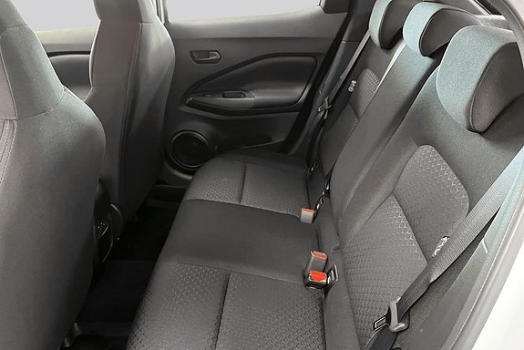 Nissan Juke 9 of 14