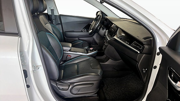 Kia e-Niro 3 of 9