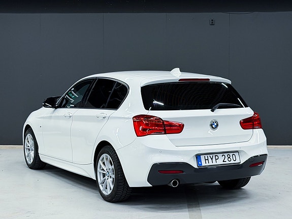 BMW 116d 2 of 23